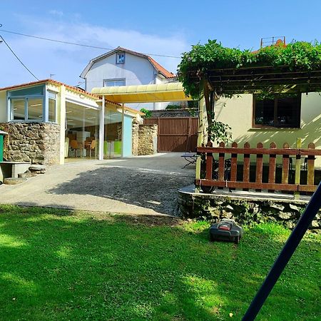 A Casina Do Rio Neda Exterior foto